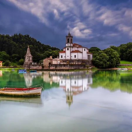 La Casona De Llanes Holiday home Villanueva de Ardisana